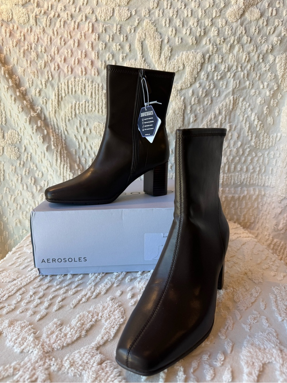 Aerosoles Brown Square-Toe Block Heel Ankle Boots #699